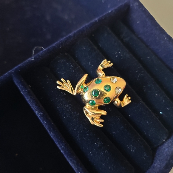 AVON VINTAGE frog Pin Brooch Rhinestone - Picture 2 of 7